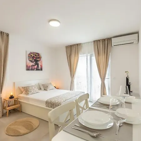 Luxury Apartments Nikolina Sea&City View Makarska Exterior photo
