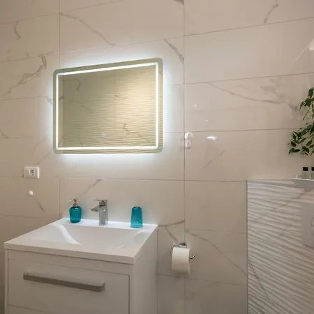 Luxury Apartments Nikolina Sea&City View Makarska Exterior photo