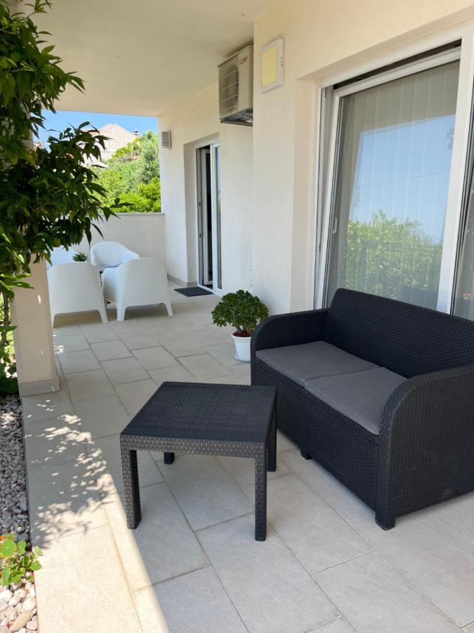 Apartment Luxury Nikolina Sea&city View