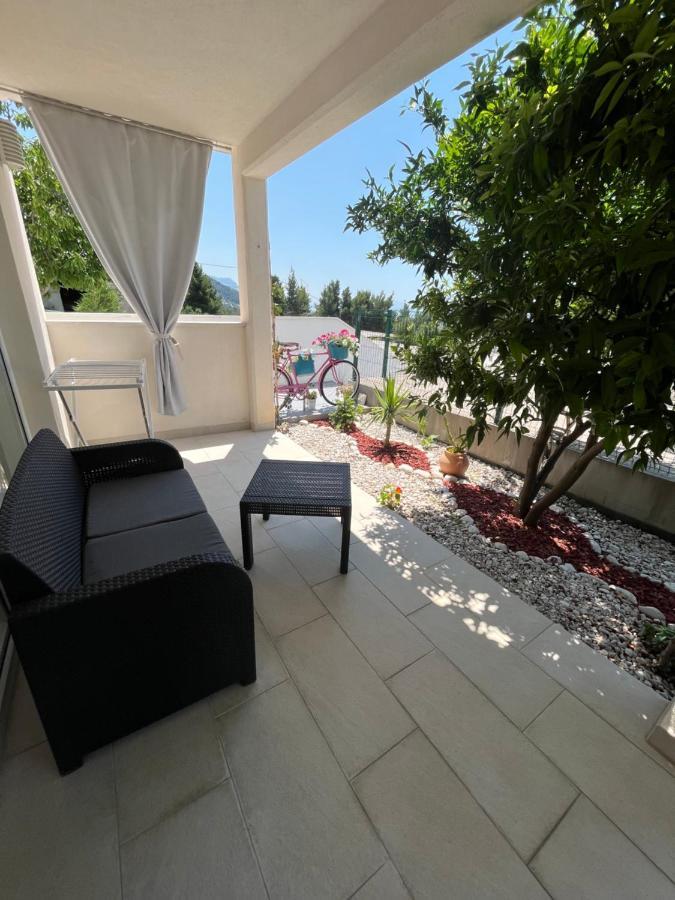 Apartment Luxury Nikolina Sea&city View