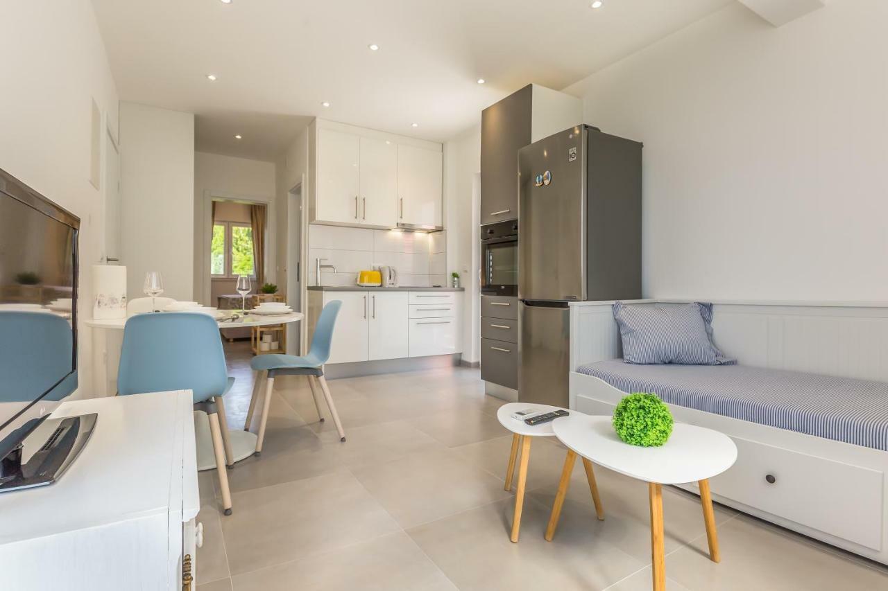 Apartment Luxury Nikolina Sea&city View